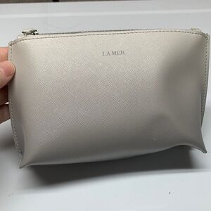 La Mer Cosmetic Makeup Travel Toiletry Beauty Pouch Bag Gray / Grey Ombré